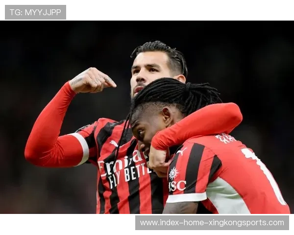 AC米兰边路速度优势明显，特奥传中未能形成最终威胁