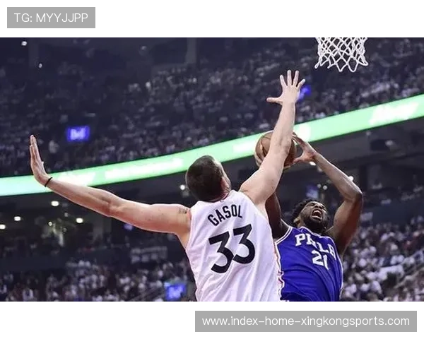 76人指挥链测试:传球节点控制更完善 76人指挥链测试:传球节点控制更完善